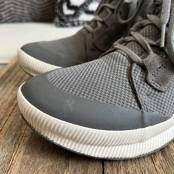 Sorel Shoes Womens Size 9.5 Gray Mesh Mid Top Walking Sneaker Boots Casual - Picture 6 of 8